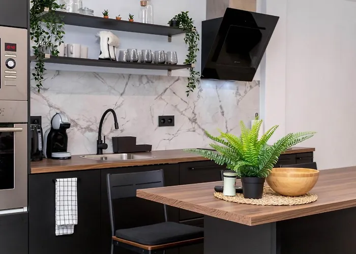 Estrella Del Mar * تورّيفيِخا